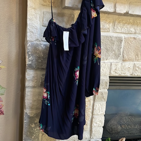 French Connection Dress NEW W Tags . Navy one shoulder ruffle . SZ 12 - Picture 7 of 7